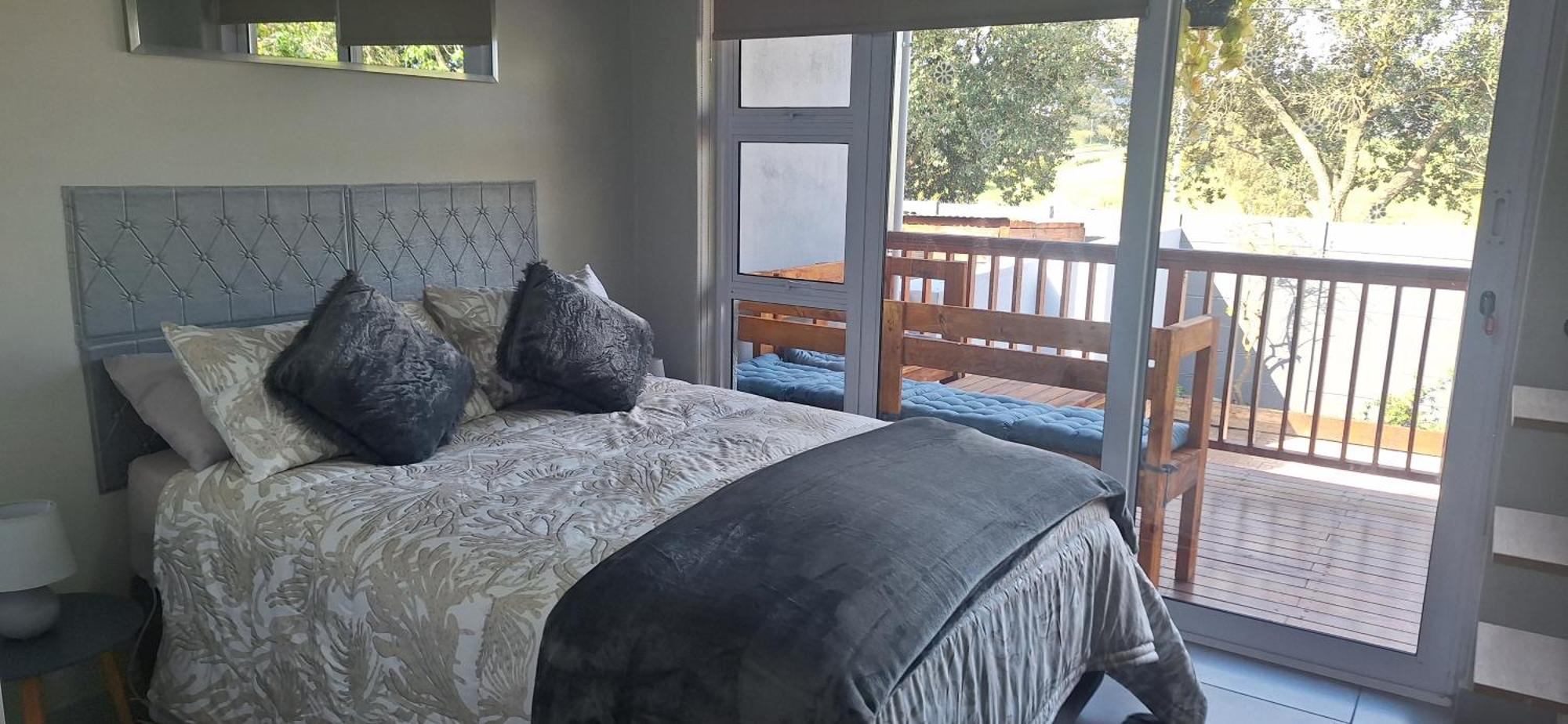 35 Amanda - Durbanville Apartment