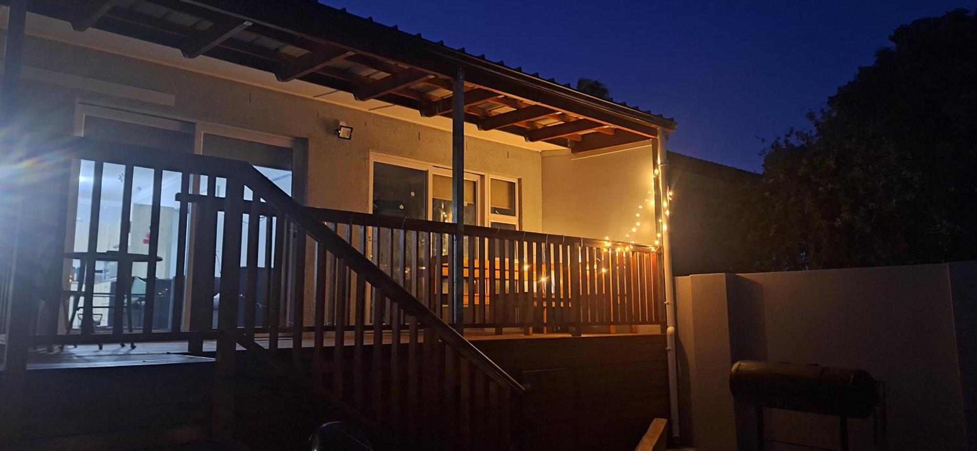 35 Amanda - Durbanville Apartment *